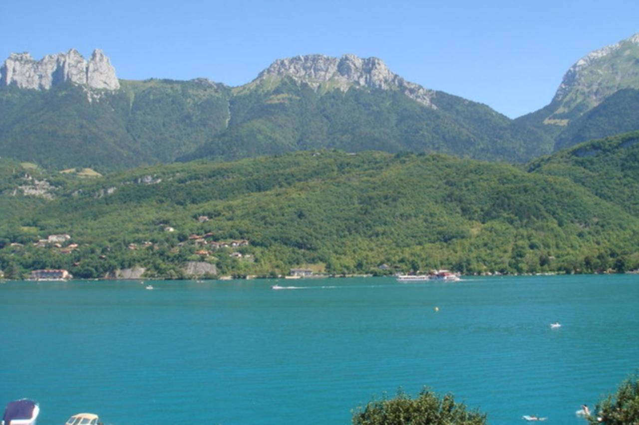 Le Pavillon Du Lac Duingt Exteriör bild